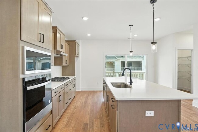 Building Photo - 11927 Evening Loop