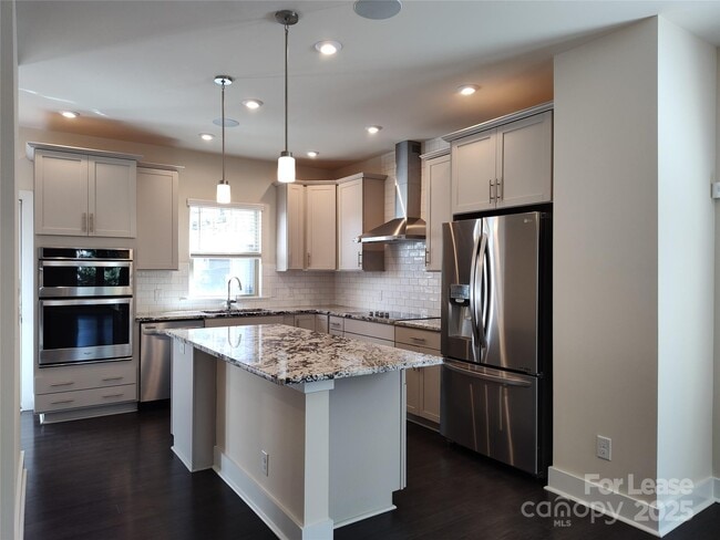 Building Photo - 13031 Tinton Ave