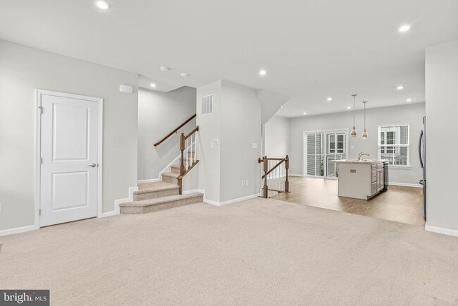 Building Photo - 21 Kohlmyer Dr