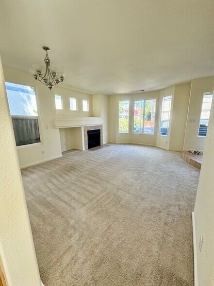 Living Room - 766 Duncanville Ct