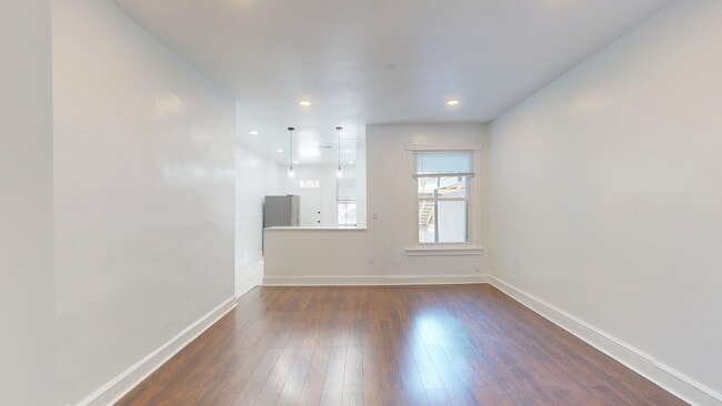 Building Photo - 518 Shepherd St NW