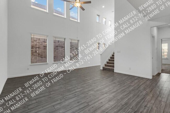 Building Photo - 5318 Archway Dr
