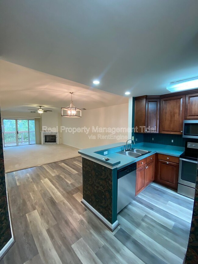 Building Photo - 924 Ironwood Dr