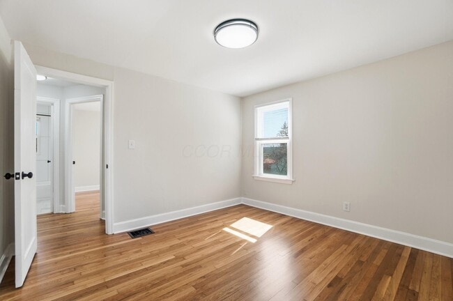 Building Photo - 1654 Ashland Ave