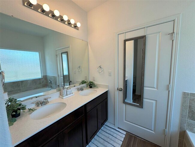 Building Photo - 118 Coyote Mountain Cv