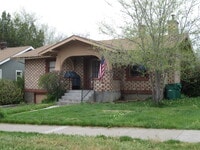 Building Photo - 1835 Melrose St