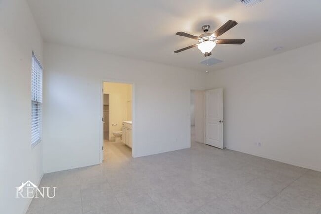 Building Photo - 18378 Los Gabrieles Wy