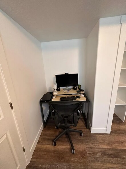 Building Photo - 1302 Sunrise Ln