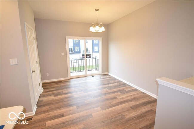 Building Photo - 2933 Bolton Square Blvd