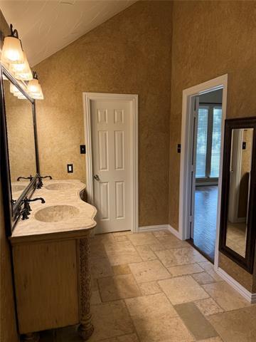 Building Photo - 6706 Springmeadow Ln