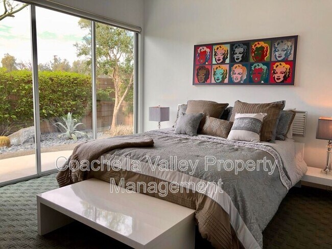 Building Photo - 2706 Alexander Club Dr