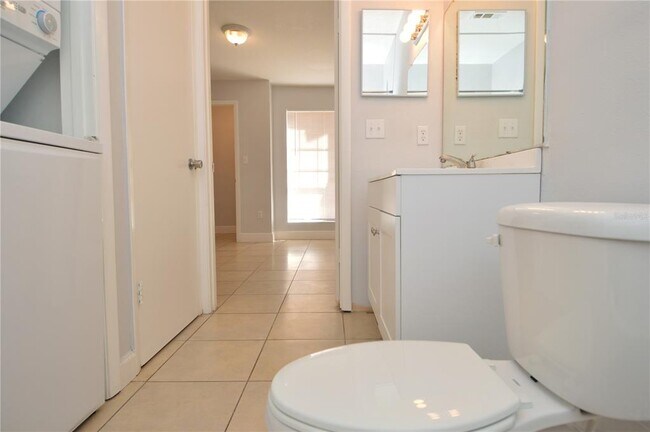 Building Photo - 8649 Fancy Finch Dr