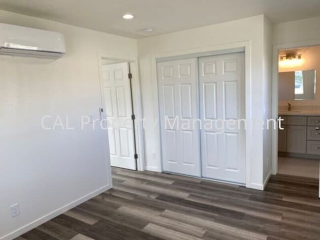 Building Photo - 1 Bed/1 Bath in Soledad, CA!