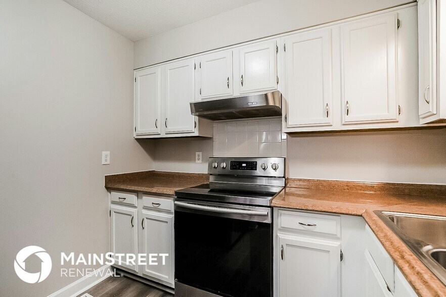 Building Photo - 1130 Durham Rd