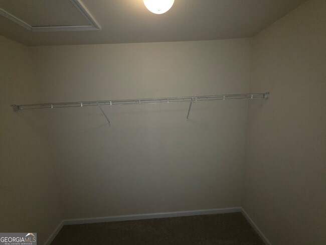 Building Photo - 326 Lauren Dr