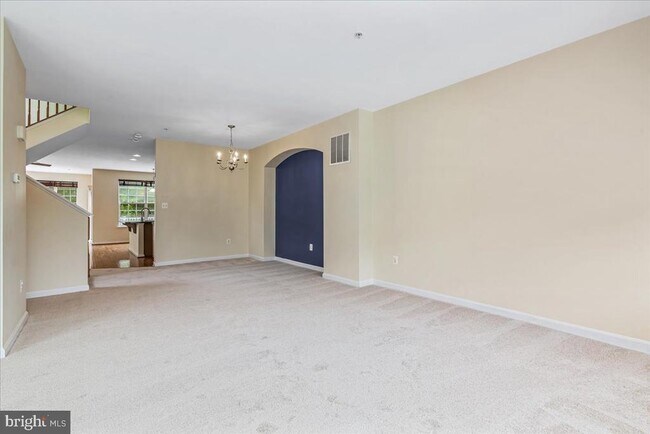 Building Photo - 5053 Wesley Square