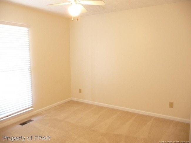 Building Photo - 1191 Helmsley Dr