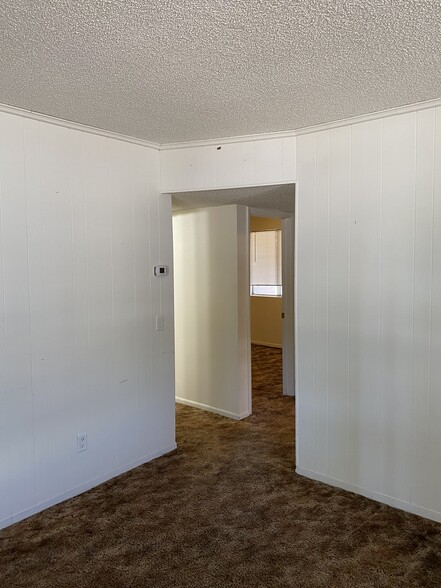Living Rom to Bath/Bedrooms - 684 Cedar St