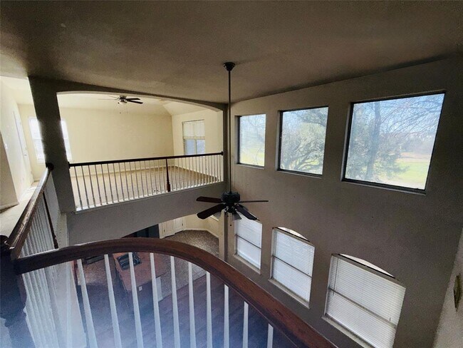 Building Photo - 1124 Winding Creek Pl