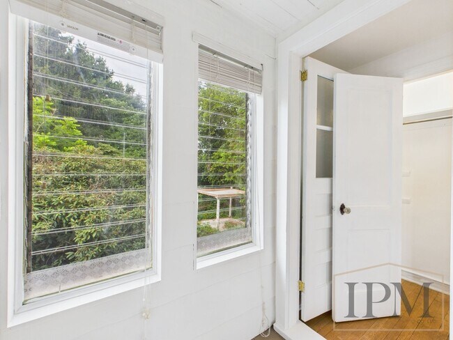 Building Photo - Coming Soon- Charming 3 Bedroom, 1.5 Bath ...