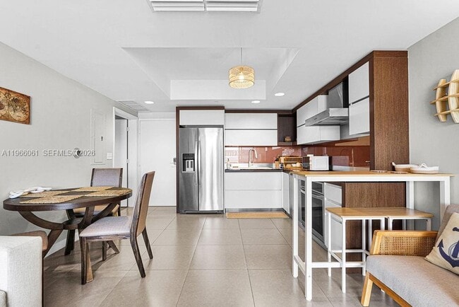 Building Photo - 2155 Washington Ct