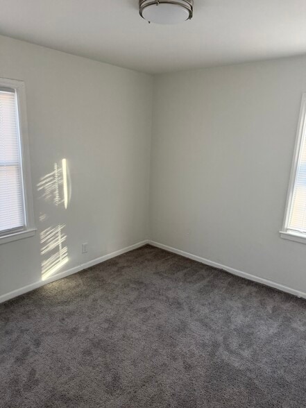 Building Photo - 1910 10th St