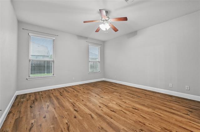 Building Photo - 1512 Greenbrier Dr