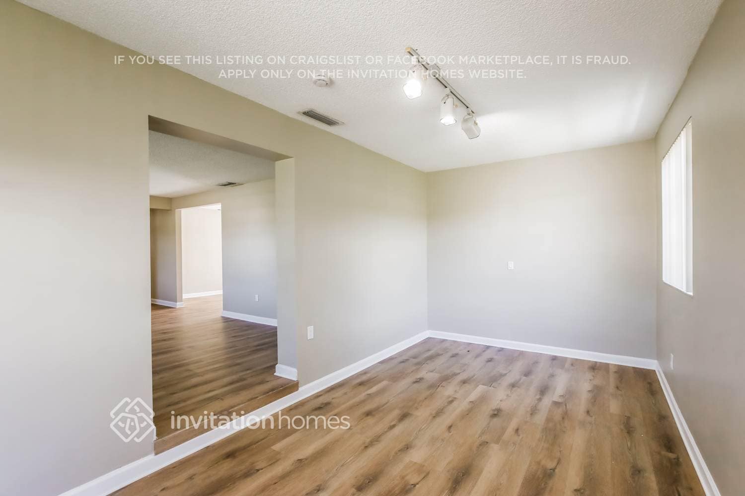 Building Photo - 3010 SW 97th Ct