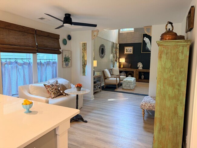 Building Photo - Four Bedroom Town Home in Old Stoney Village- Two Primary Suites