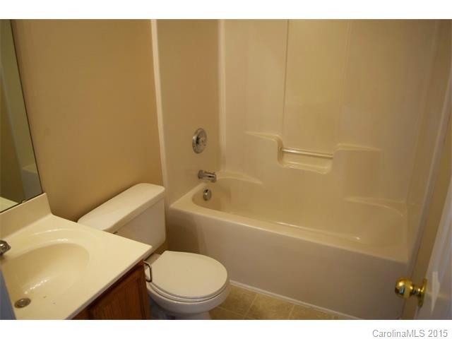 Building Photo - 1405 Clooney Ln