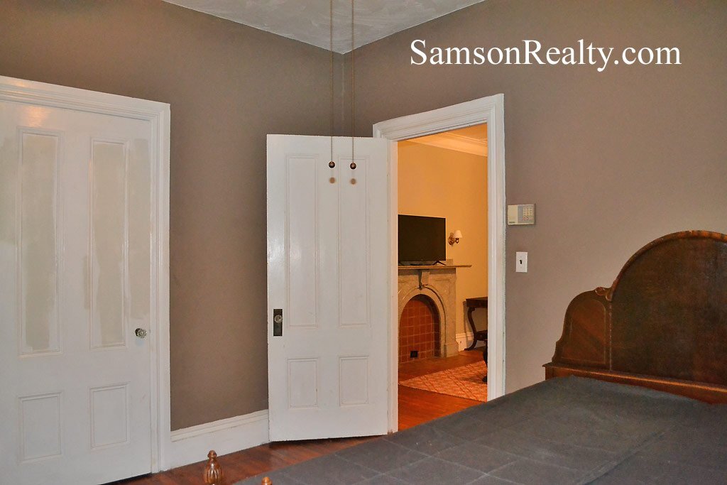 Building Photo - 745 Pleasant St