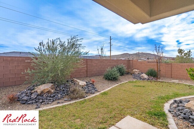 Building Photo - 603 Balancing Rock Dr