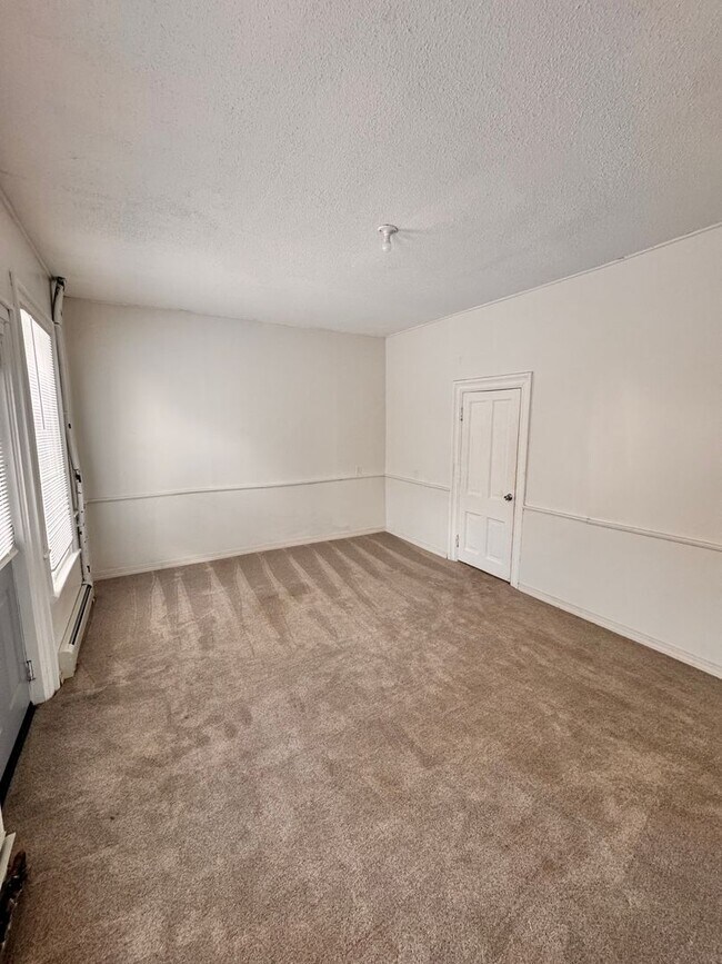 Building Photo - 310 Marshall Ave