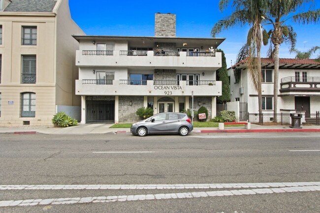 Primary Photo - Ocean Boulevard End-Unit Condo