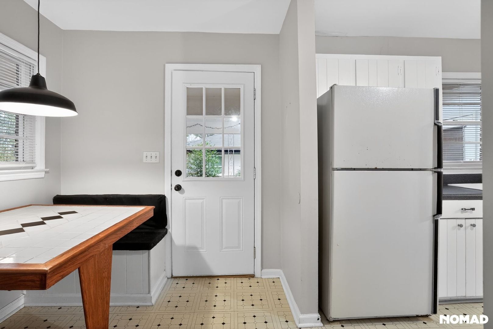 Building Photo - 2644 Pineland Ave