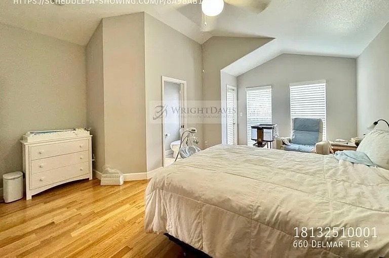 Building Photo - 660 Delmar Terr S