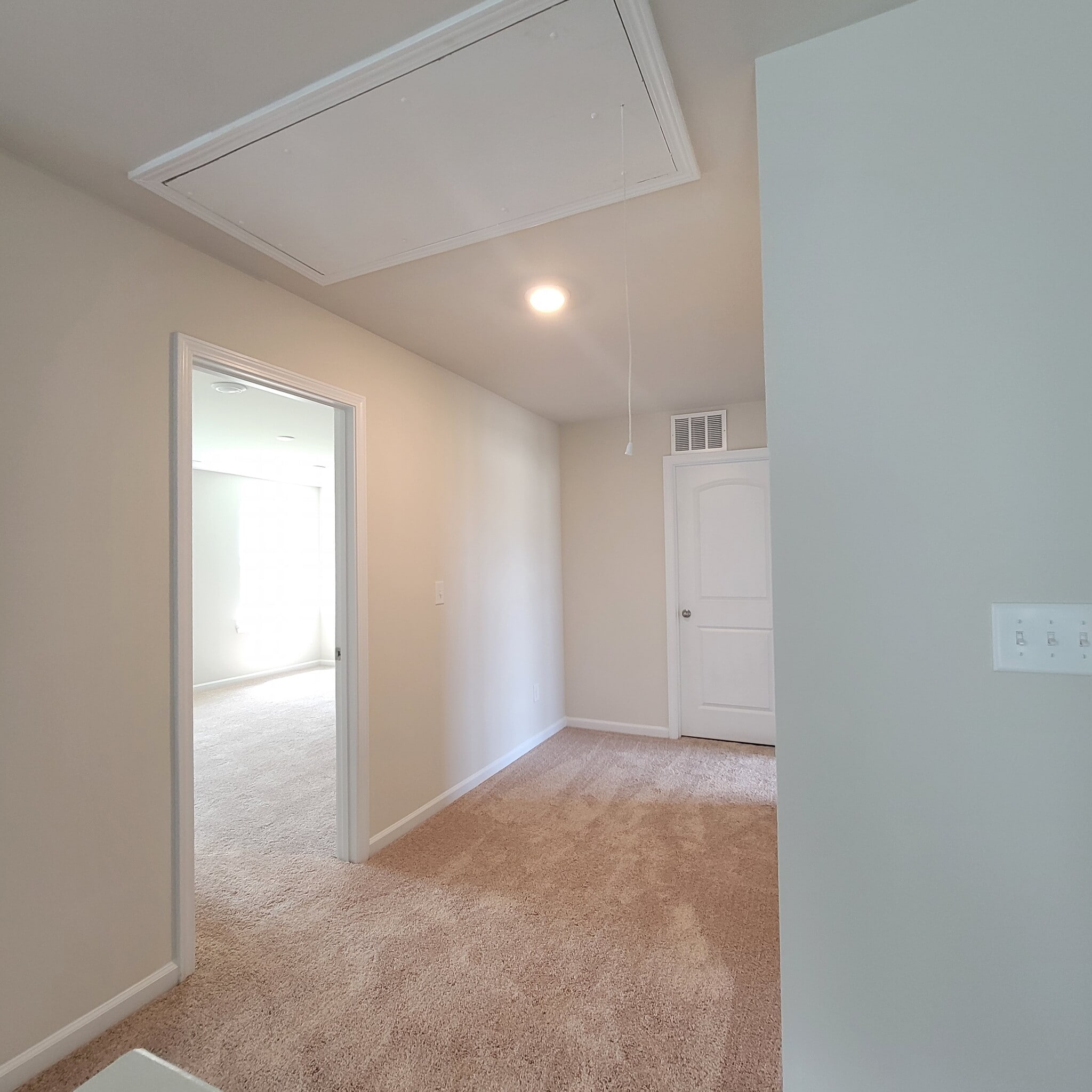 Building Photo - 5037 Markfield Ln