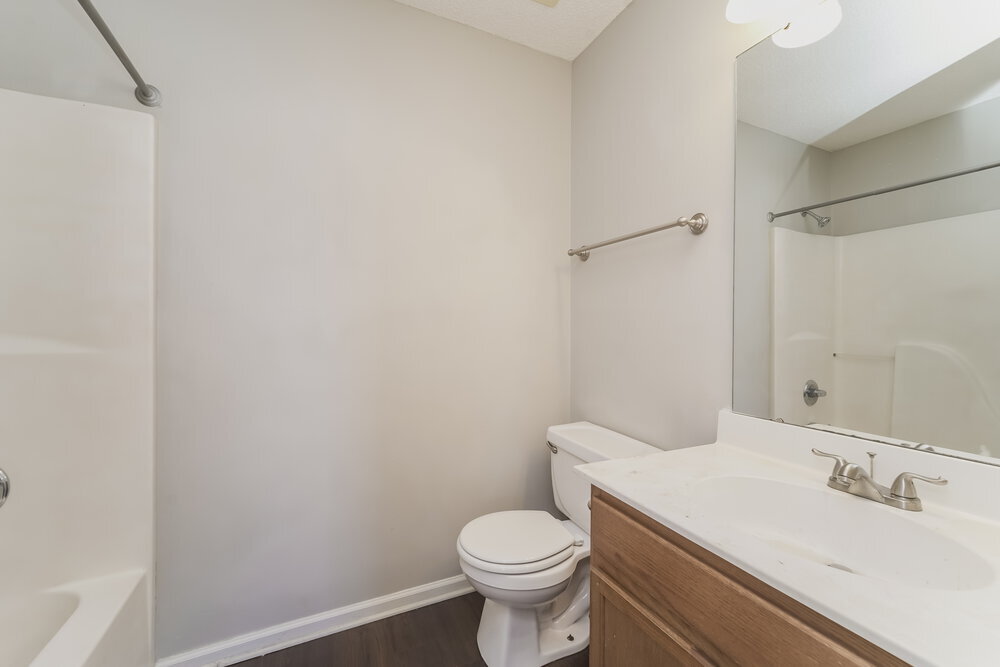 Building Photo - 2700 Hampton View Ct