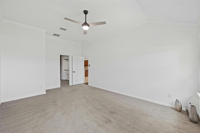 Building Photo - 1701 Hidden Springs Path