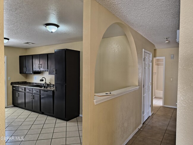 Building Photo - 11668 Carlos Moran Ct