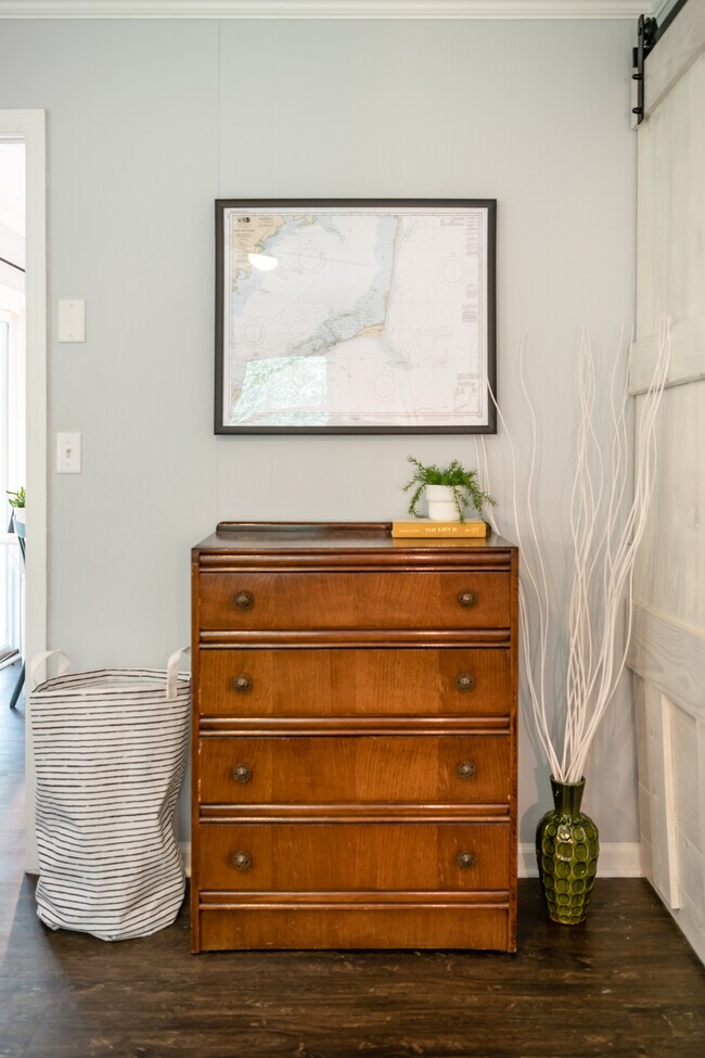 Building Photo - 2243 Guerry Ave