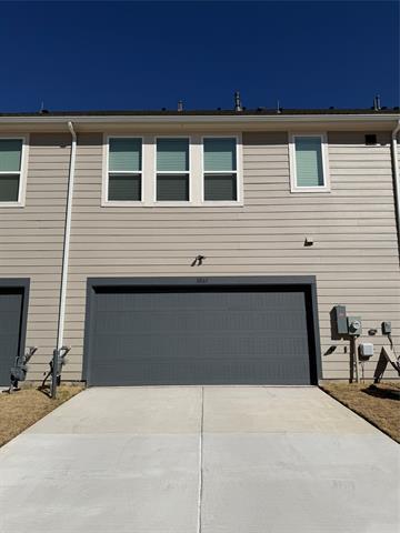 Building Photo - 8861 Scarp Hl Ln