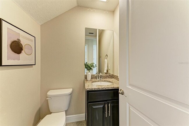 Building Photo - 4789 Vasca Dr