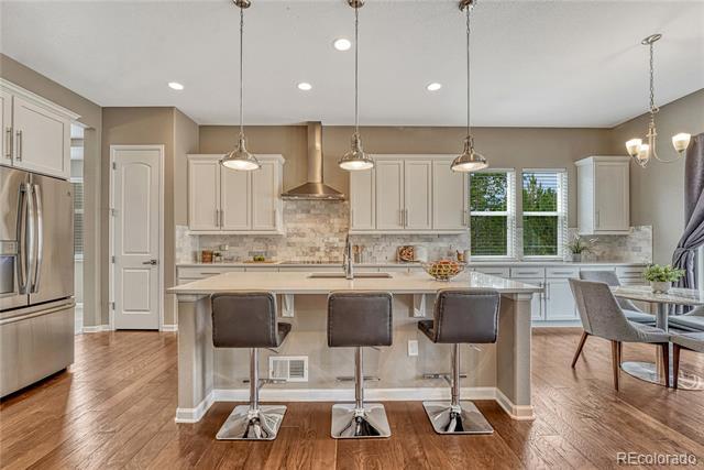 Building Photo - 681 E Dry Creek Cir