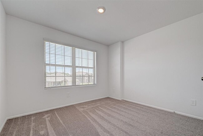 Building Photo - 22084 Juniper Crossing Dr