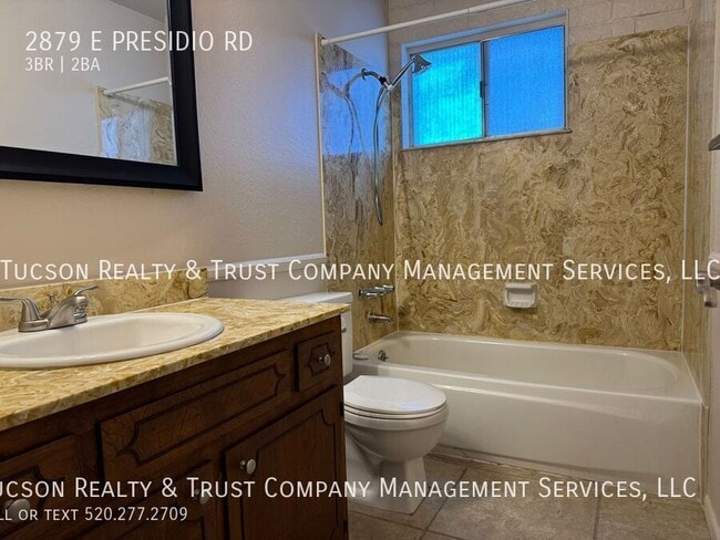 Building Photo - 2879 E Presidio Rd