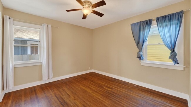 Building Photo - Wonderful Two Bedroom Home for Rent Long Beach