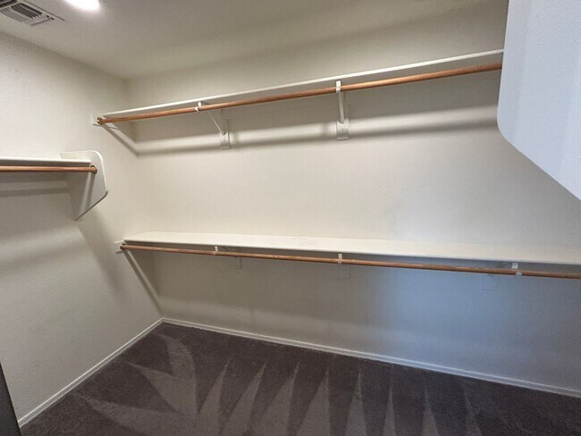 Building Photo - 15439 W Poinsettia Dr