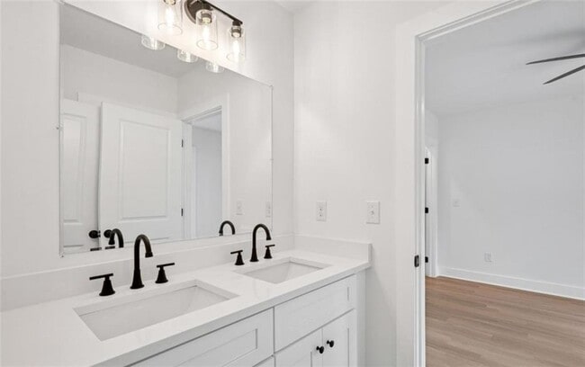 Building Photo - 1713 North Avenue NW