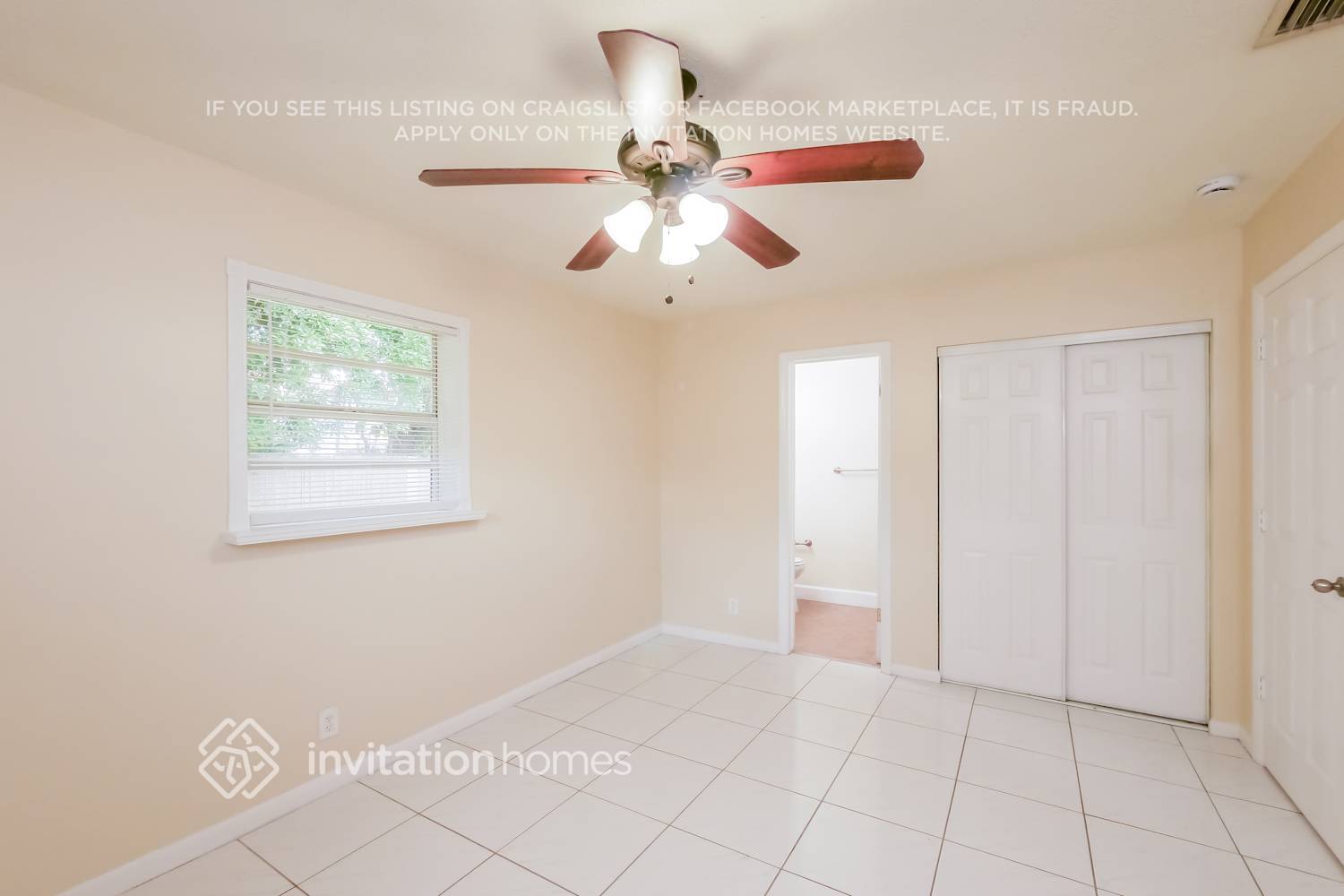 Building Photo - 7602 NW 40th St